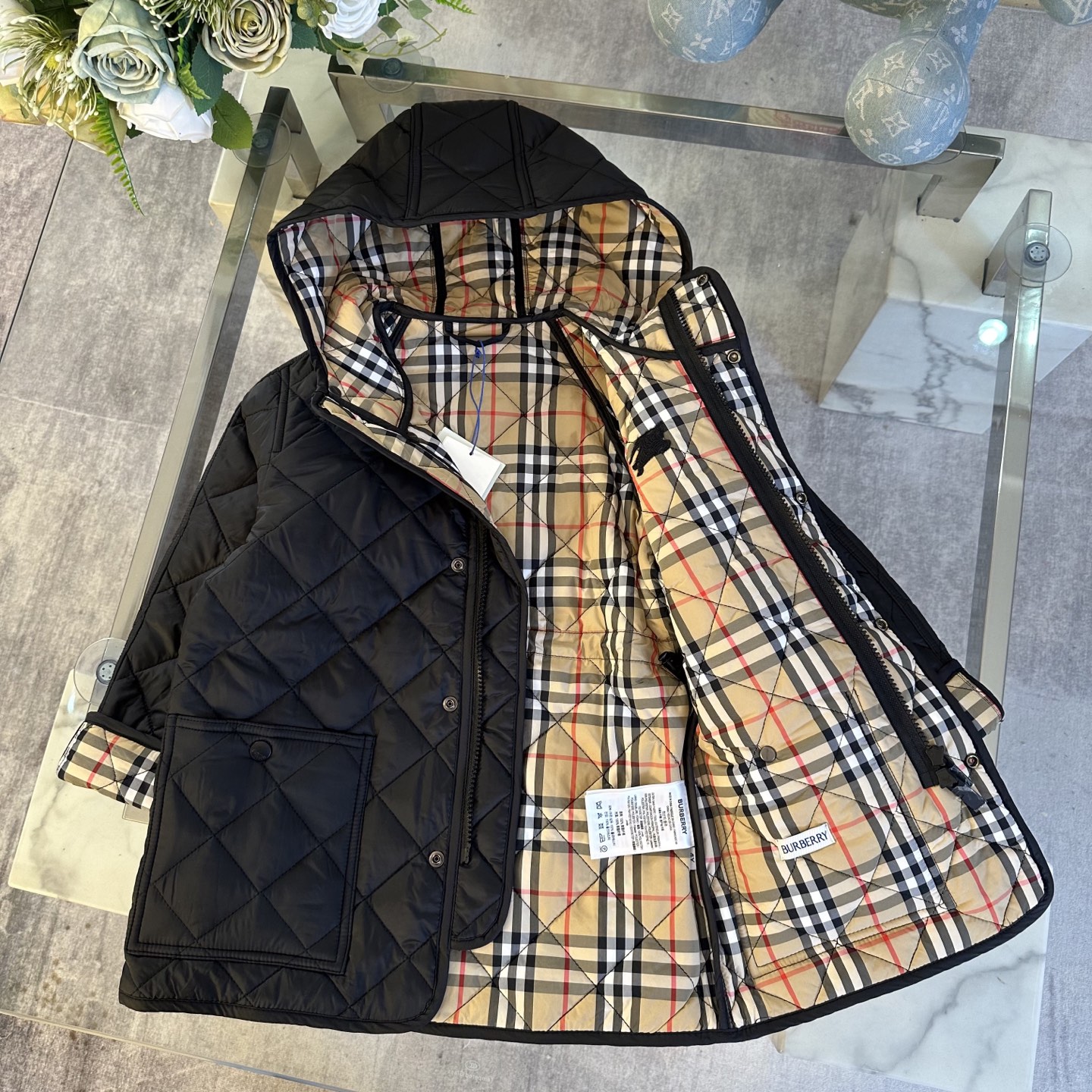 Burberry dress - Image 7