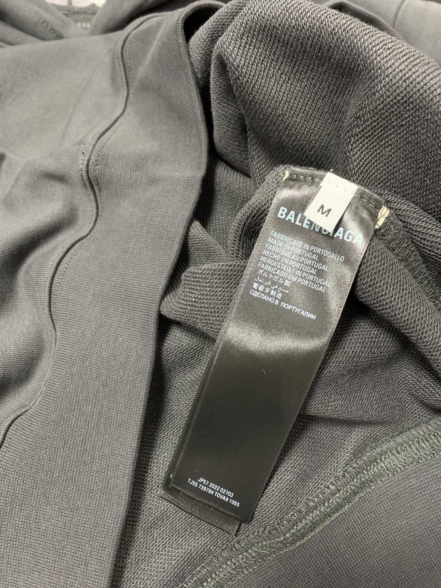BALENCIAGA Hoodie - Image 3