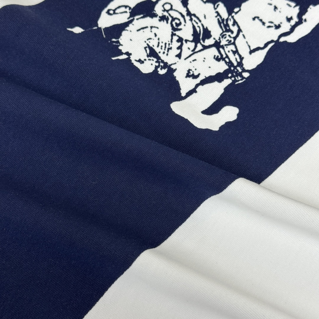 Burberry T-shirt - Image 3