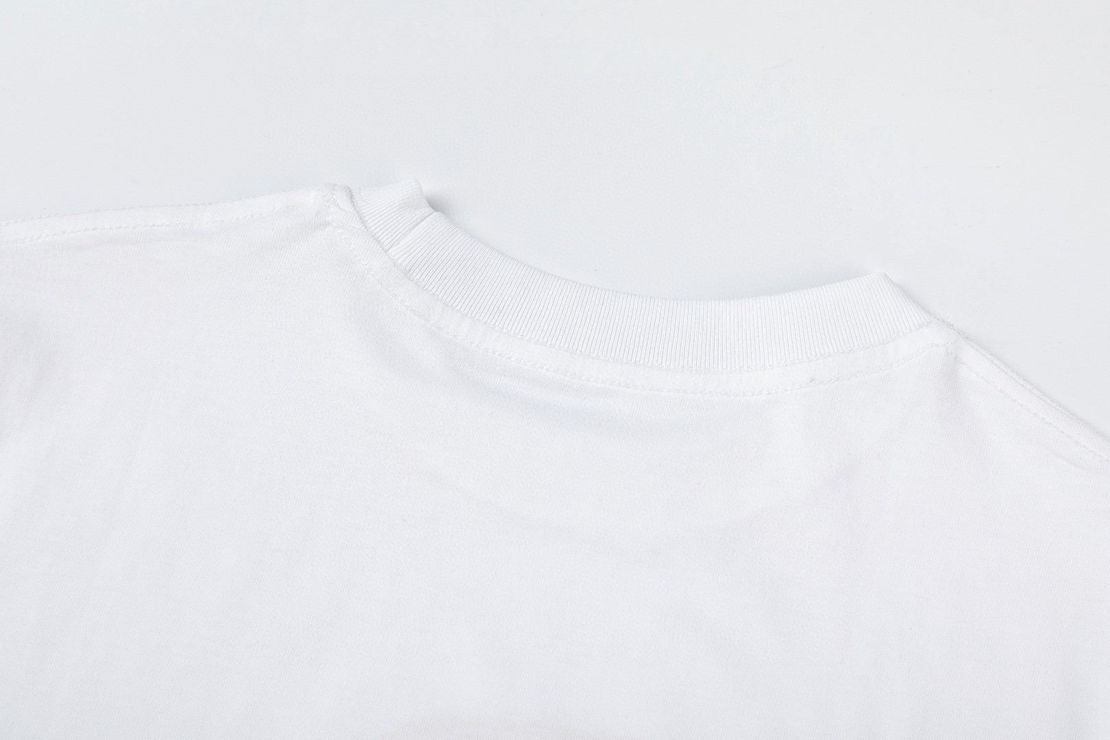 DIOR T-shirt suit - Image 8