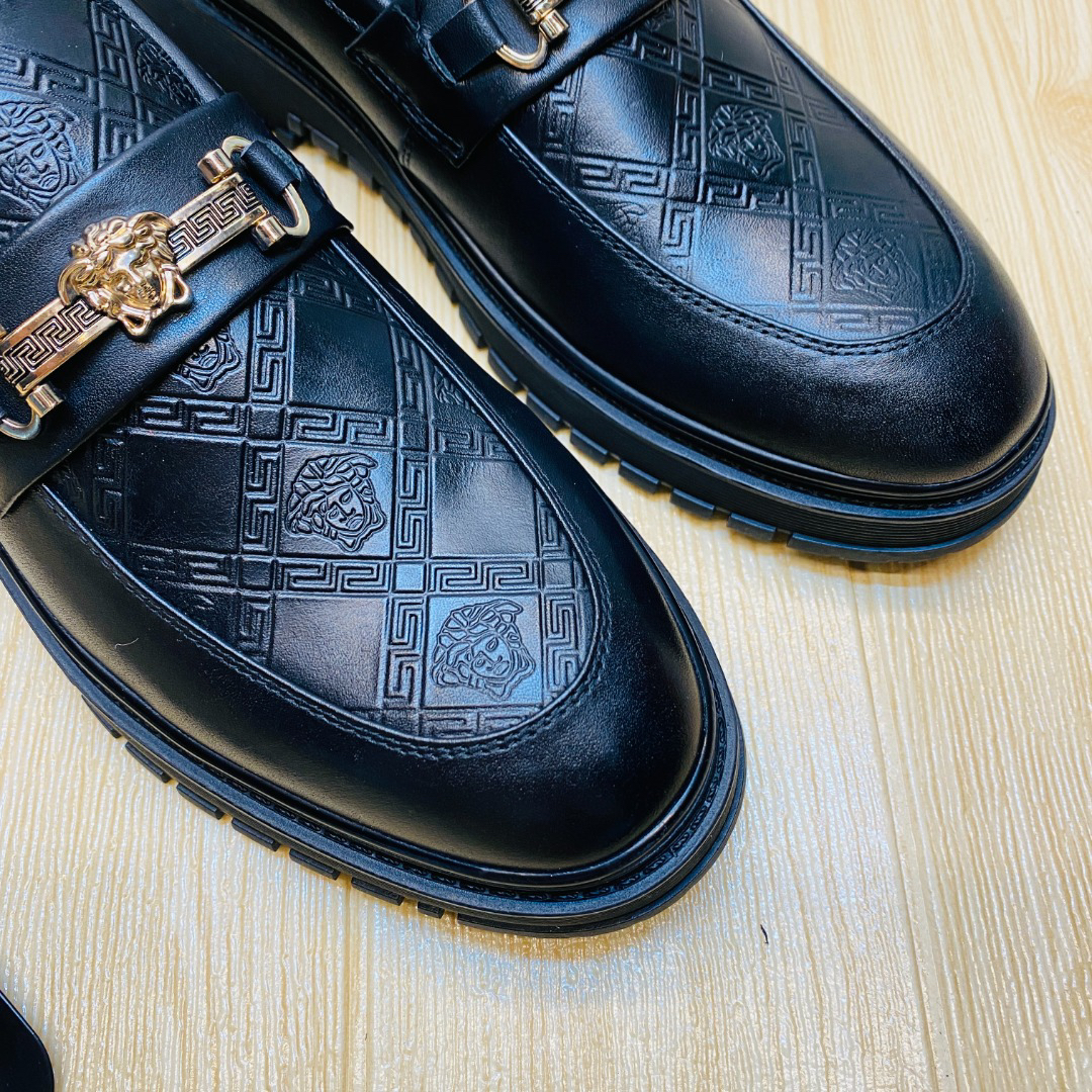 VERSACE Solid Black Formal Leather Shoes - Image 9