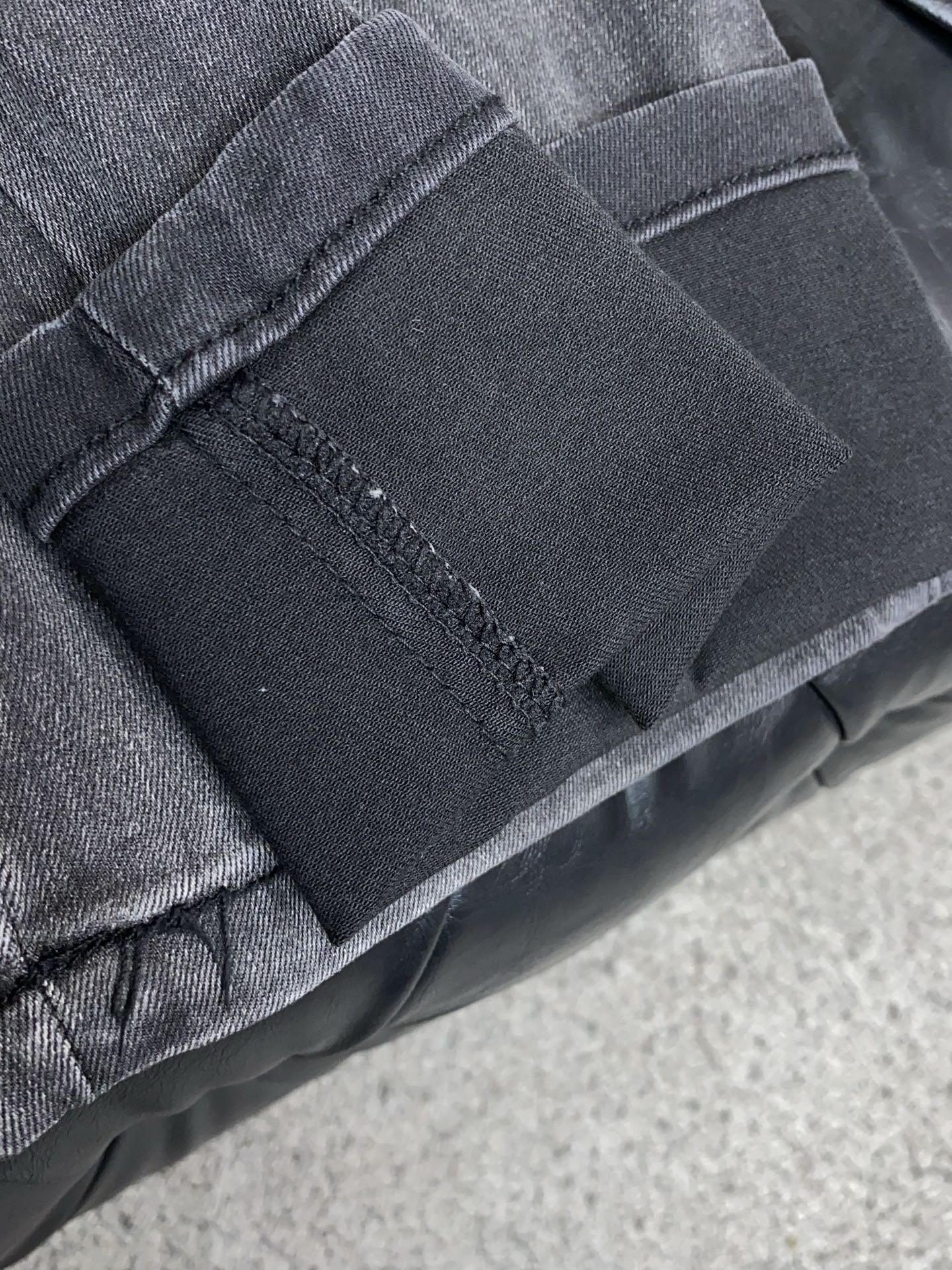 GUCCI Denim Pants - Image 9