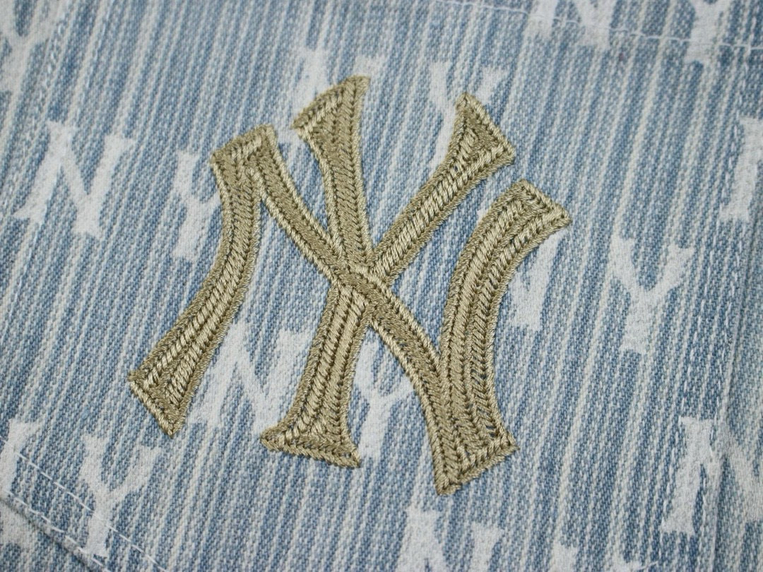 MLB Long-sleeve Jacket - Image 9