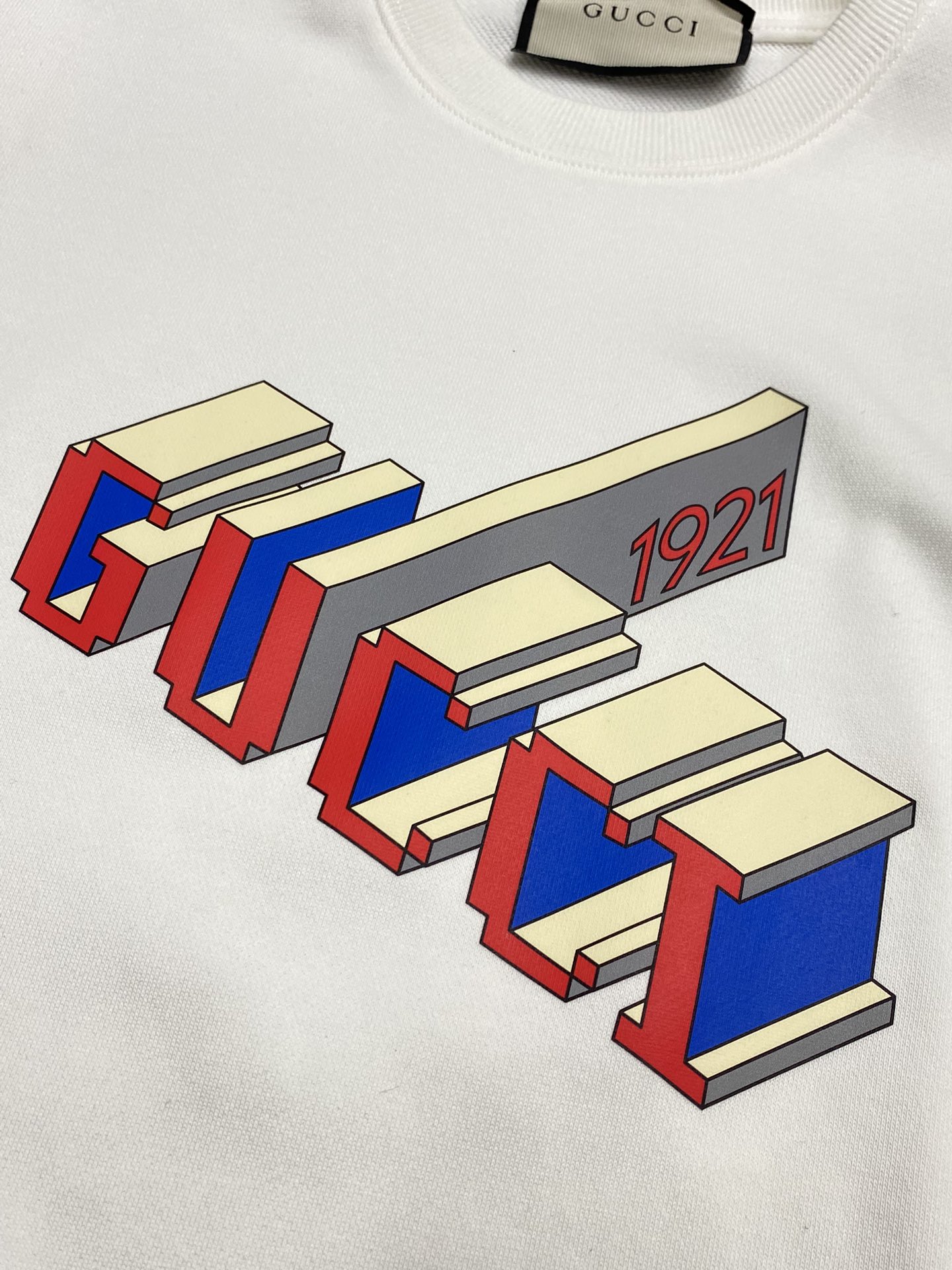 GUCCI Hoodie - Image 3