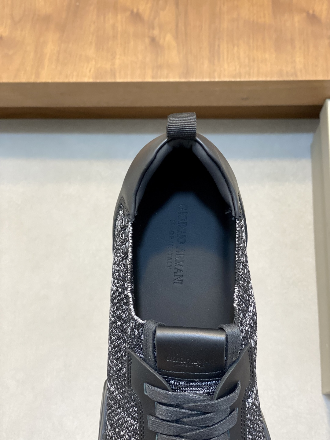 ARMANI - Image 2
