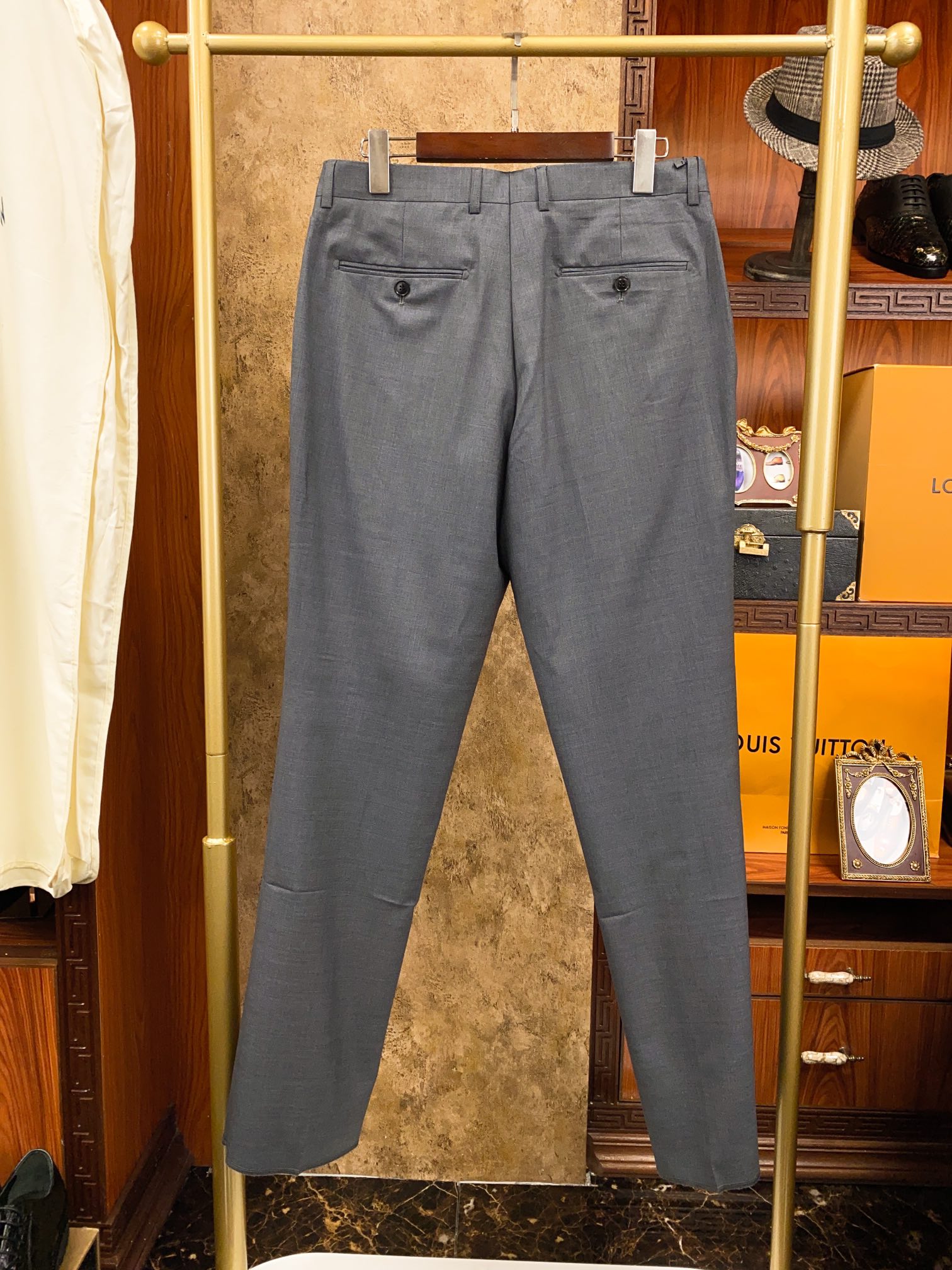 Louis Vuitton Suit - Image 9