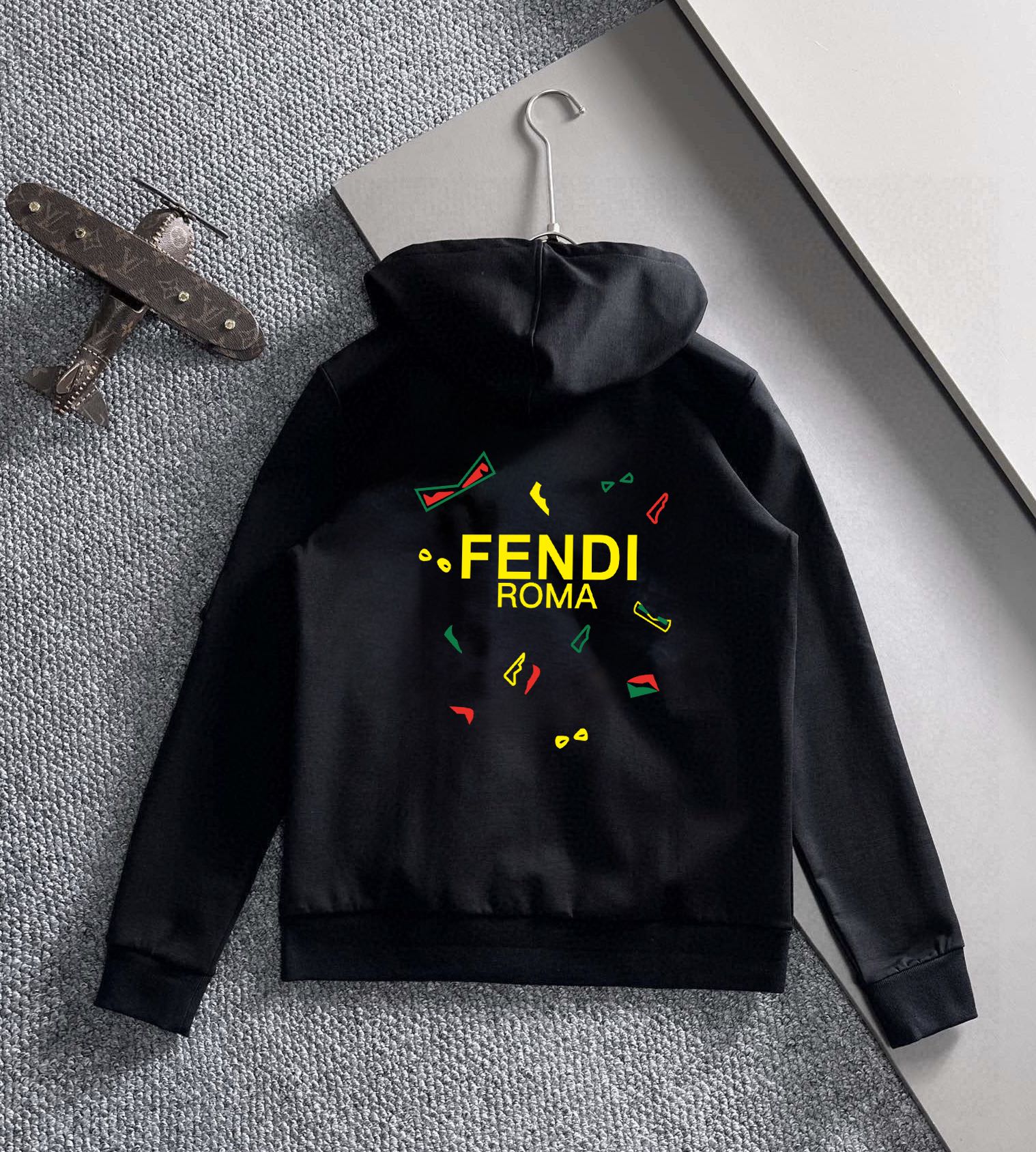 FENDI Suit - Image 9