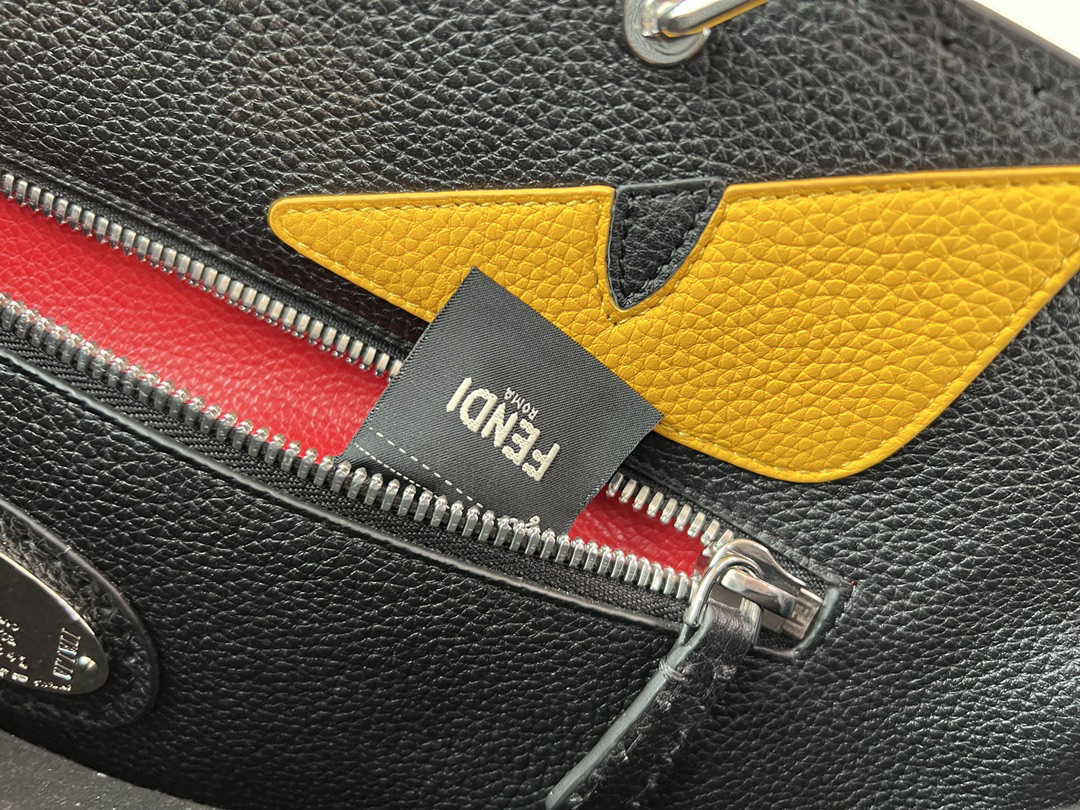 FENDI bag - Image 9