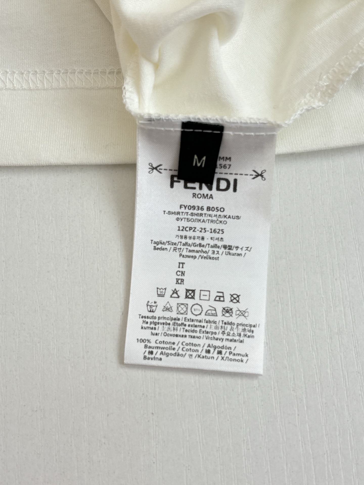 FENDI Casual Short T-shirt - Image 2