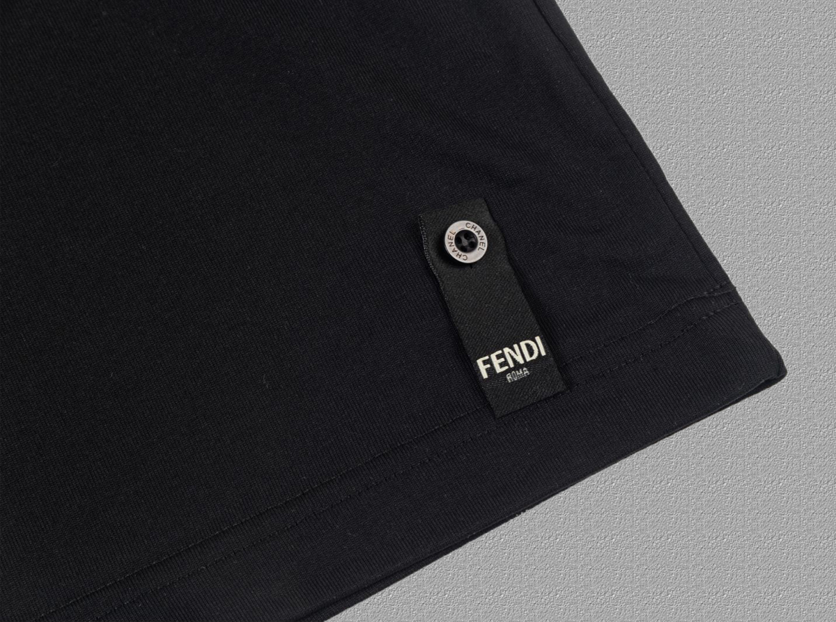FENDI Casual Short T-shirt - Image 2