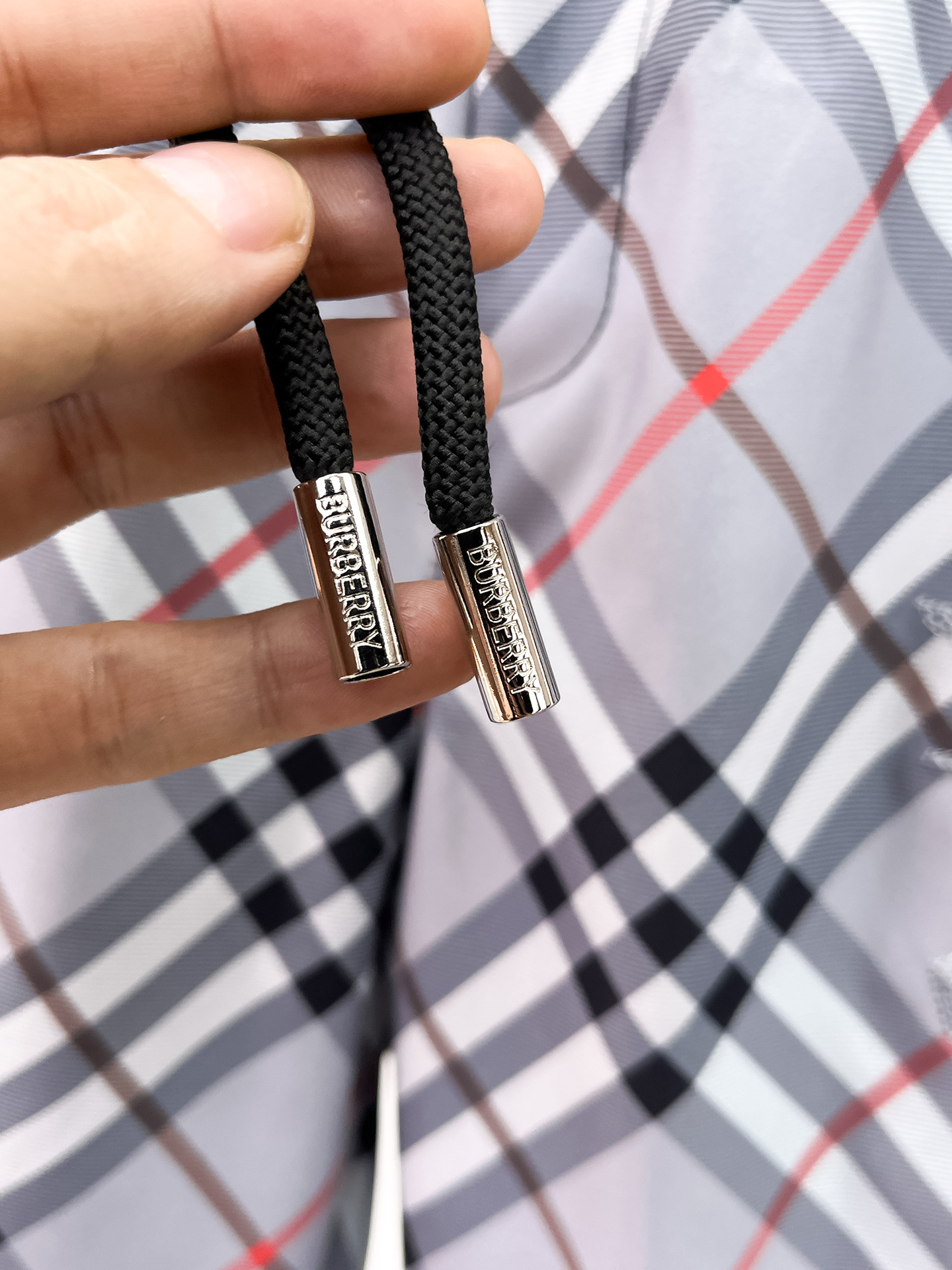 BURBERRY Plaid Shorts - Image 3