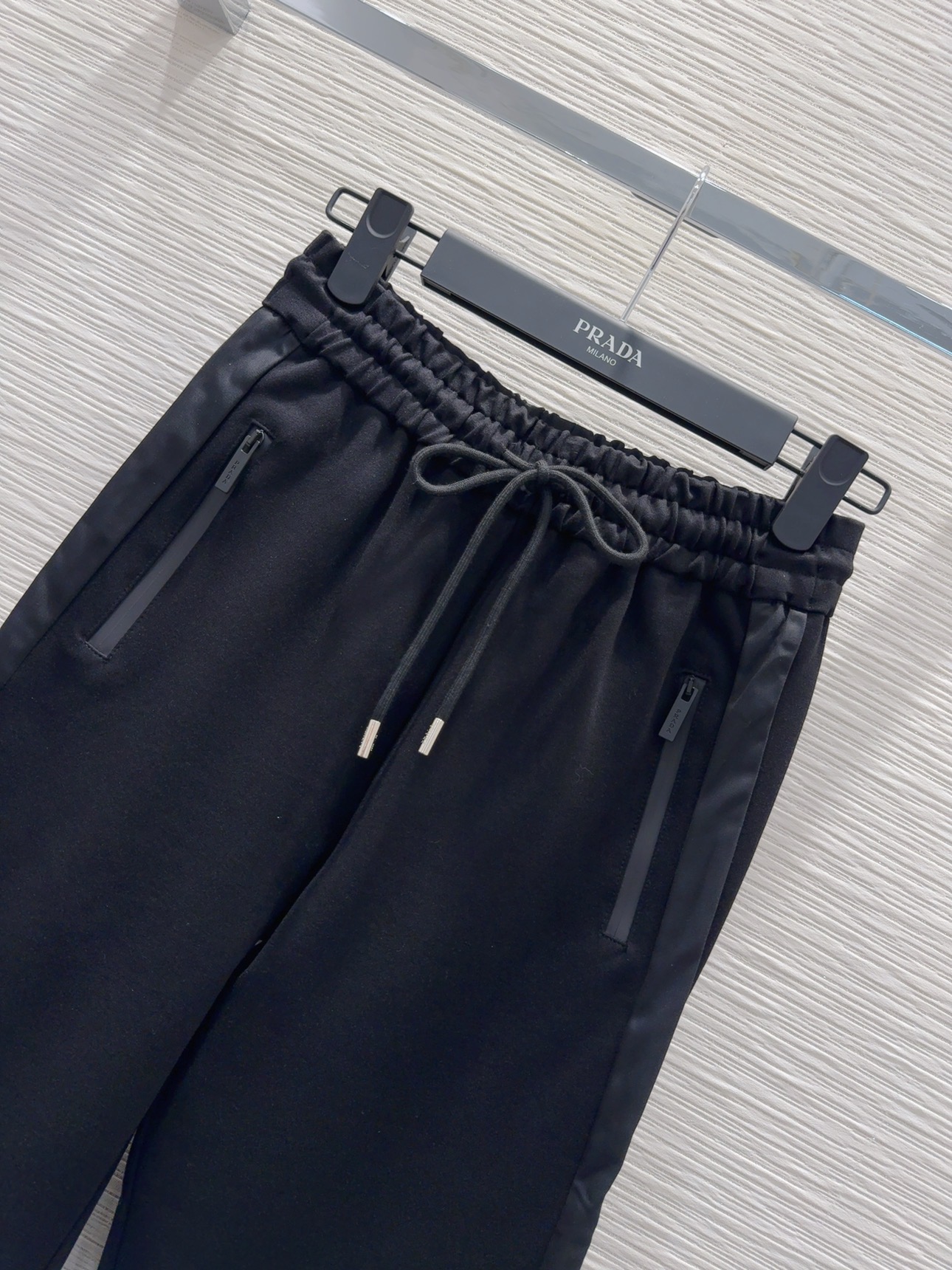 PRADA Set - Image 9
