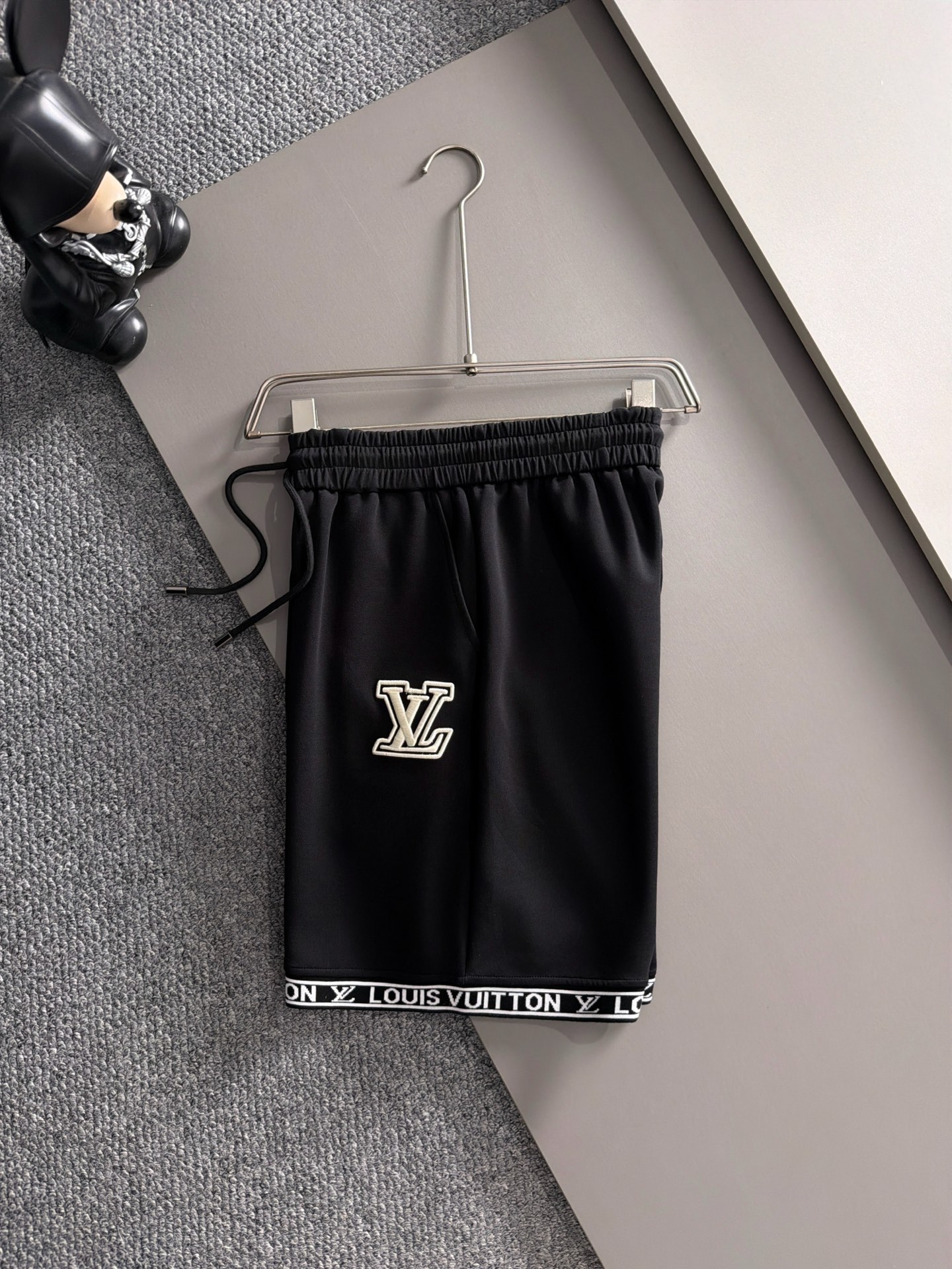 Louis Vuitton Suit - Image 9
