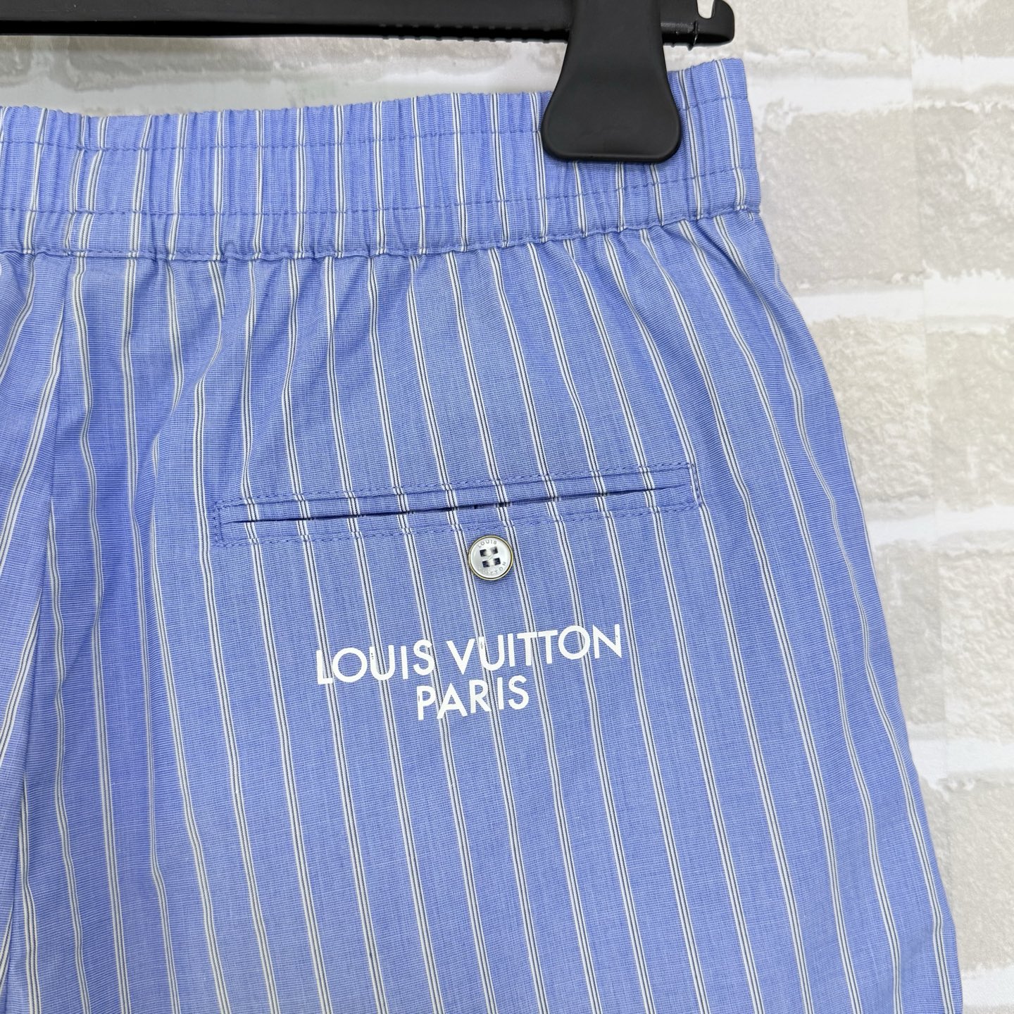 LV Kids' Track Shorts - Image 9