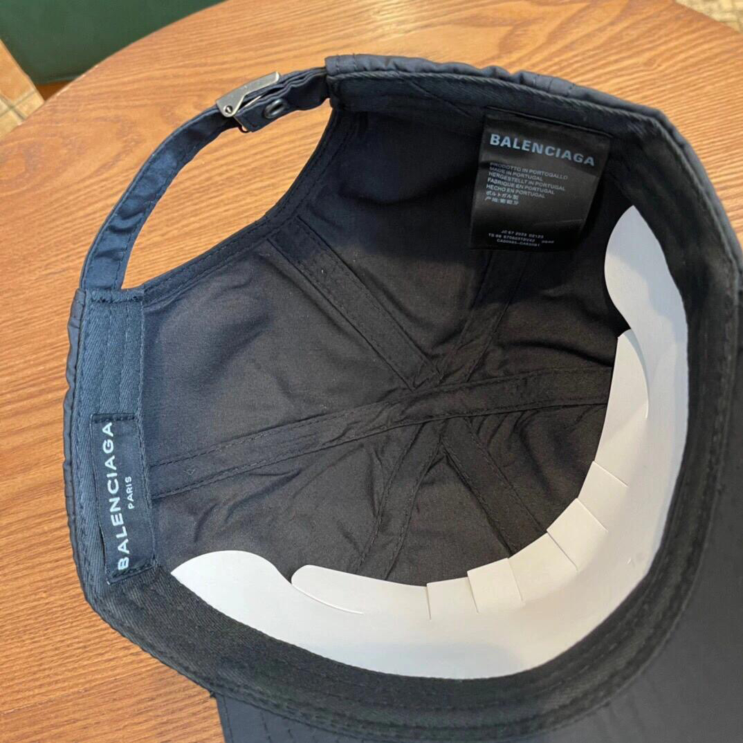 BALENCIAGA Sun Visor Baseball Cap - Image 9
