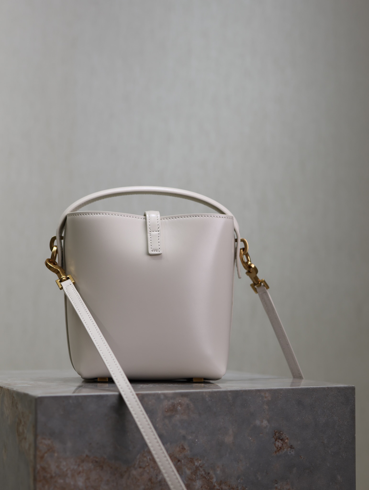Saint Laurent Paris bag - Image 10