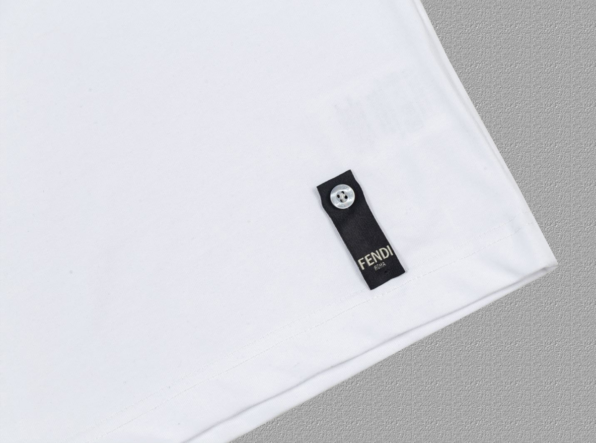 FENDI Casual Short T-shirt - Image 3