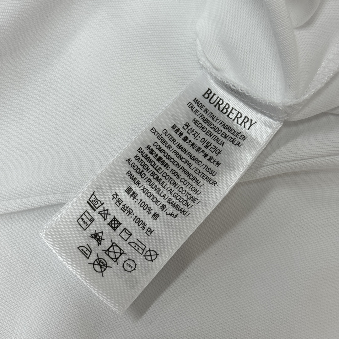 Burberry T-shirt - Image 5