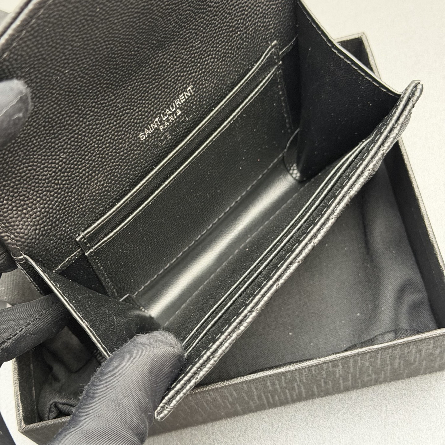 Saint Laurent Paris bag - Image 10