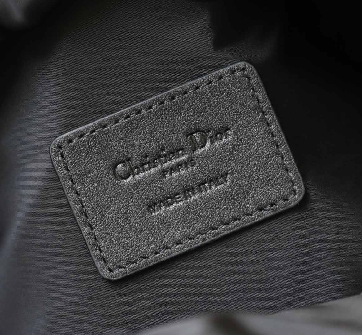 DIOR - Image 9