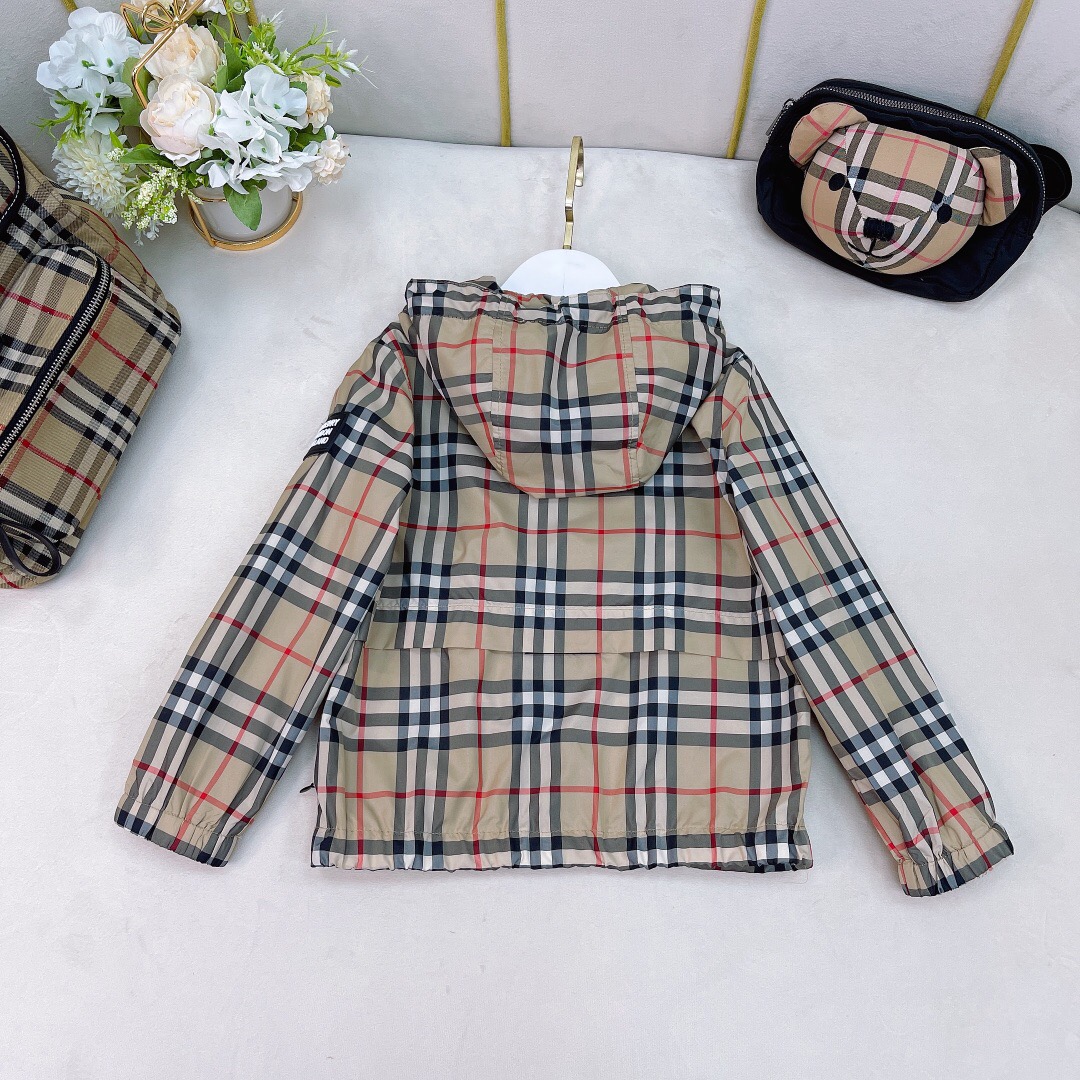 Balenciaga coat - Image 6