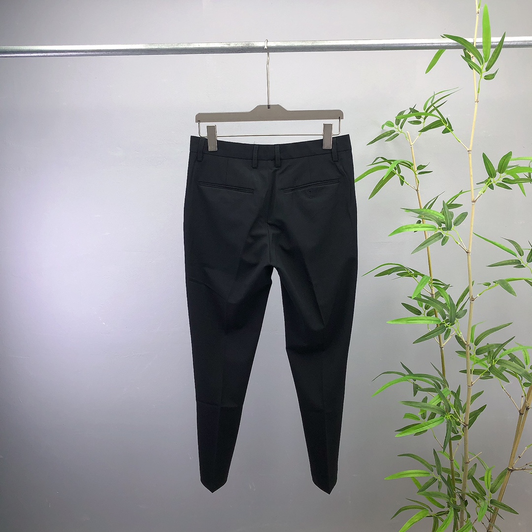 DIOR Tailored Suit - Image 10