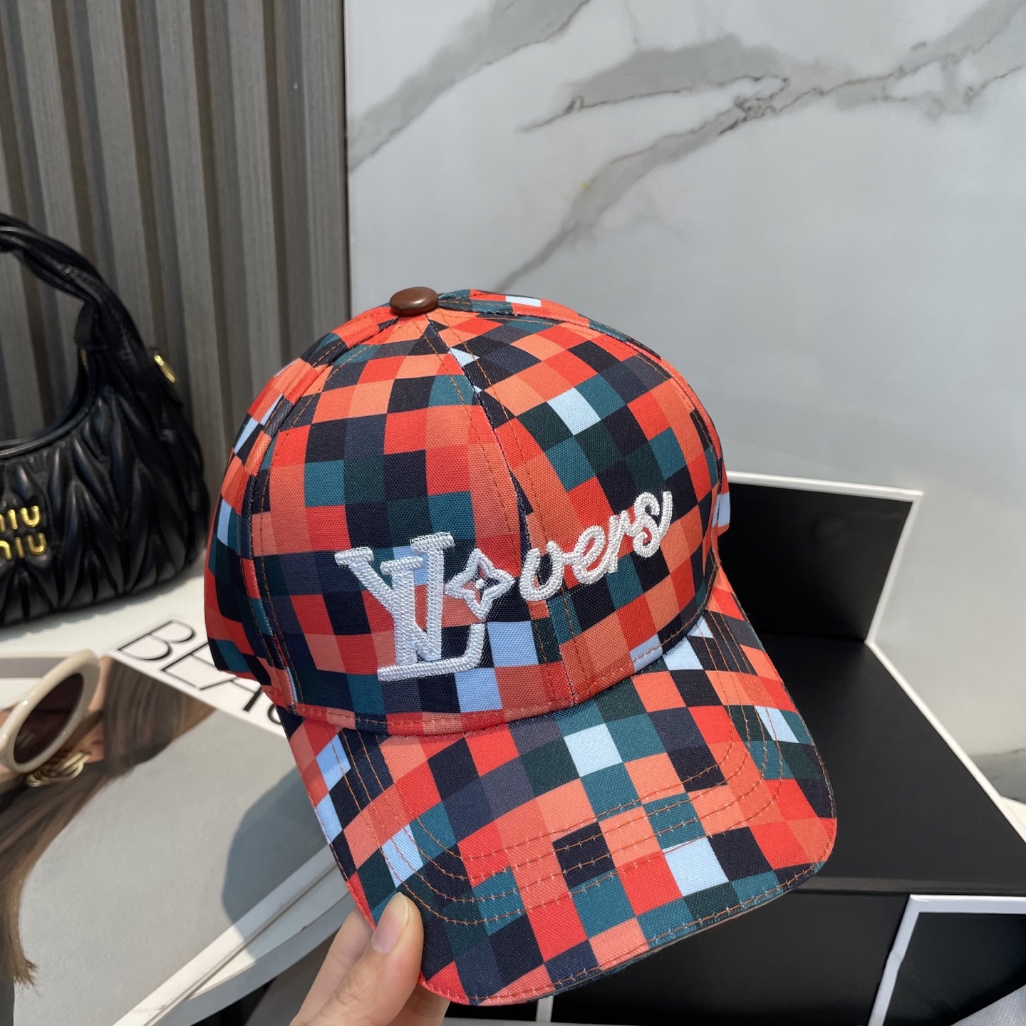 Louis Vuitton sun hat - Image 10